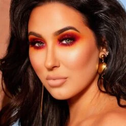 Jaclyn HillJaclynn Hill II Oogschaduw -ArtDéco || Benefit || Bobbi Brown Winkel grcbYb576385 8 global