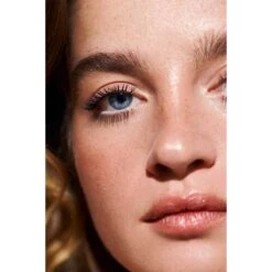 The Mascara -ArtDéco || Benefit || Bobbi Brown Winkel https media prod eu 1.mirakl.net SOURCE 0ebbea5c471b45859968bd2f8e6ca15f