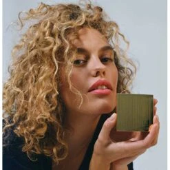 La Palette Crème -ArtDéco || Benefit || Bobbi Brown Winkel https media prod eu 1.mirakl.net SOURCE 31d8192f9c804b6d81ae1563a019887d