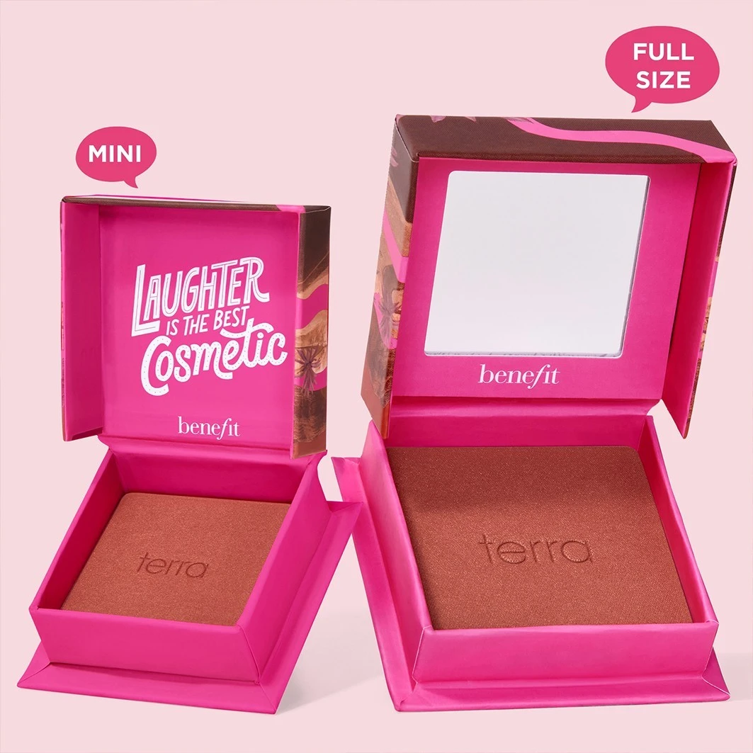 Benefit WANDERful World CollectionTerra Blush Powder 6 Benefit WANDERful World CollectionTerra Blush Powder - Afbeelding 4